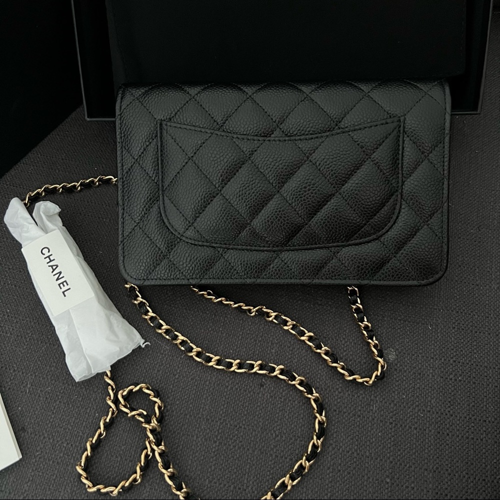 **ON HOLD CHANEL Caviar Quilted Wallet on Chain WOC Black / Gold - Picture 9 of 14